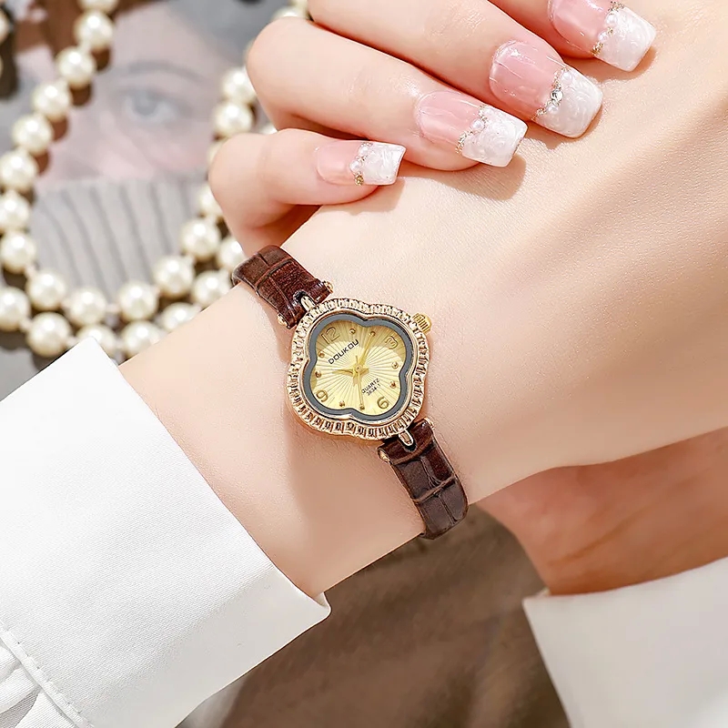 jewelry fashion accessories Elegant Women's Lucky Clover Quartz Watch - Unique, uses of beads in fashion accessories Lightweight Valentine's Gift with Organic Luxe Belt unusual fashion accessories