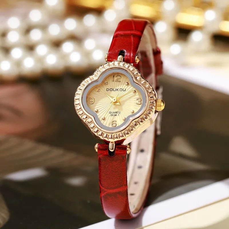 region 3 fashion accessories Elegant Women's Lucky Clover Quartz Watch - Unique, Lightweight Valentine's Gift with slogan for fashion accessories Organic Luxe Belt rose club fashion accessories