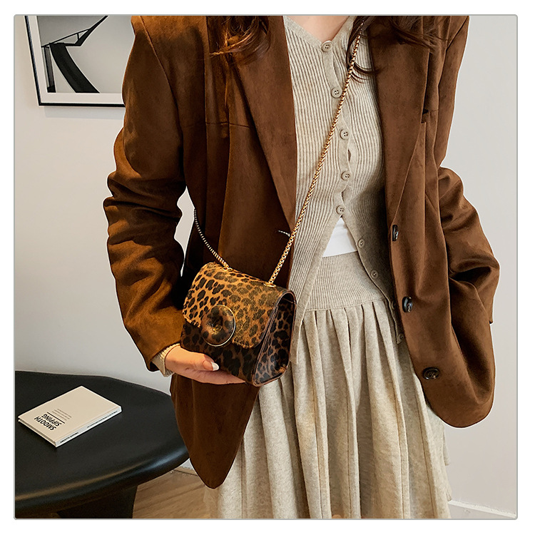 39 gallon trash bags Ethical Vintage-Inspired bags quechua Glistening Leopard PU Leather Square Shoulder Crossbody Streetwear Bag bags quiz
