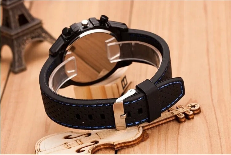 indian fashion accessories Boho Chic Hypoallergenic Men's Quartz fashion accessories brand name ideas Sports Watch - Glamorous Silicone Strap, Perfect Personalized Gift list of fashion accessories