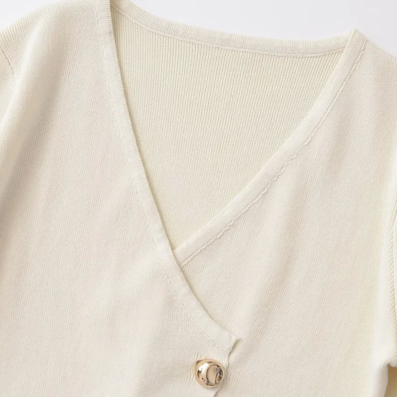 women's clothing late 1800s Wholesale Elegant Women's Minimalist Cardigans: women's clothing 1910 Ethical Long Sleeve Sweater in Solid Color 7x women's clothing