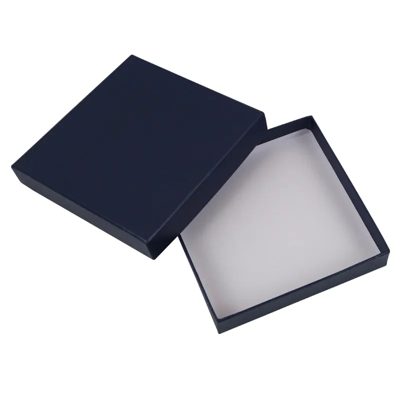 Discounted Ethical Minimal Gift Wrap Supplies - Artisanal Dainty Solid Color Cardboard Classic Style