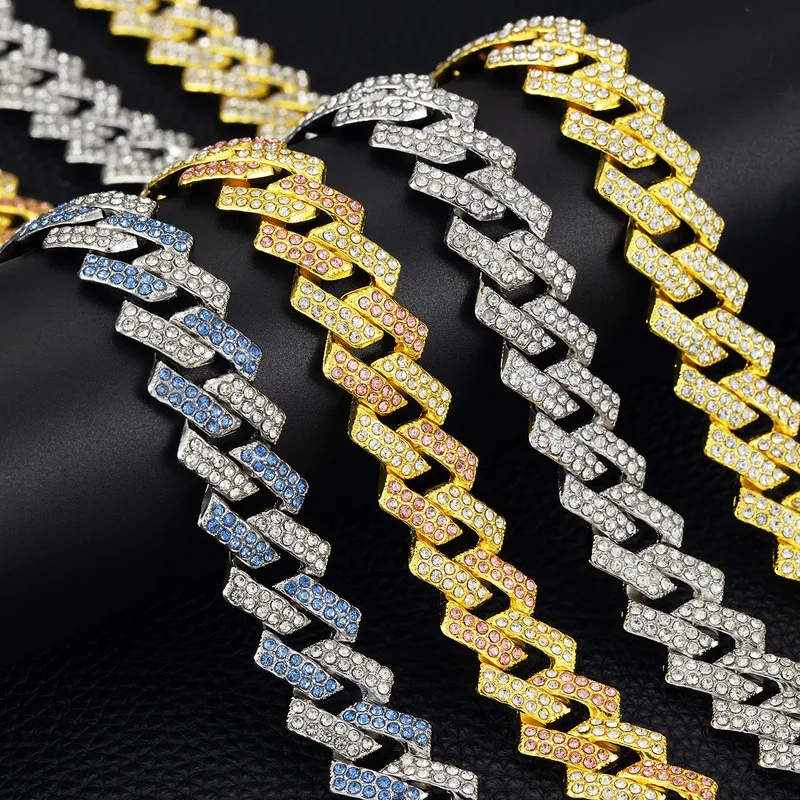 quiet luxury men's jewelry Vintage-Inspired Upcycled Celebrity Style gold men's zales jewelry Geometric Hip-Hop Zinc Alloy Necklace with Faux Diamonds men's jewelry cartier