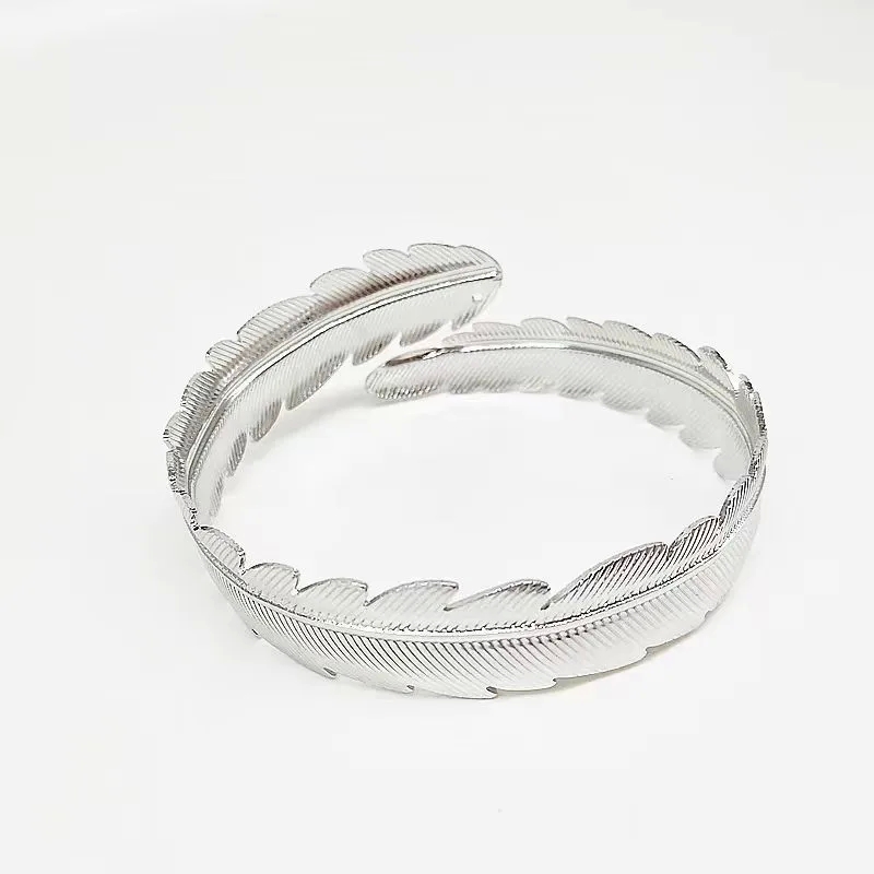 nykaa fashion jewelry Exclusive Minimalist Open Arm Bracelet - Unique, Eye-Catching japanese fashion jewelry Jewelry for Women & Men, Limited-Time Offer jewelry fashion trends 2023