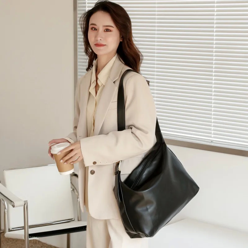 diaper bags Trendsetting Women's Soft Leather Tote: Large bags 70 sale Capacity Commuter Crossbody & Shoulder Bag - Customizable Option school bags