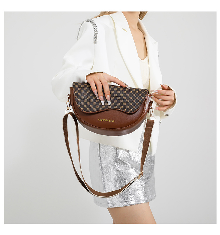used louis vuitton bags Elegant Women's Vintage Leopard Semi-Circle Saddle Bag - Custom Glossy body cross bags PU Leather, Non-Toxic, Discounted Price 724 bags