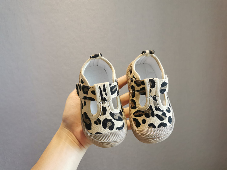 cilubaa baby & kids shop Exclusive Glam Kids' Running Shoes - Delicate Dots baby kids renon & Solid Colors Statement baby kids shampoo
