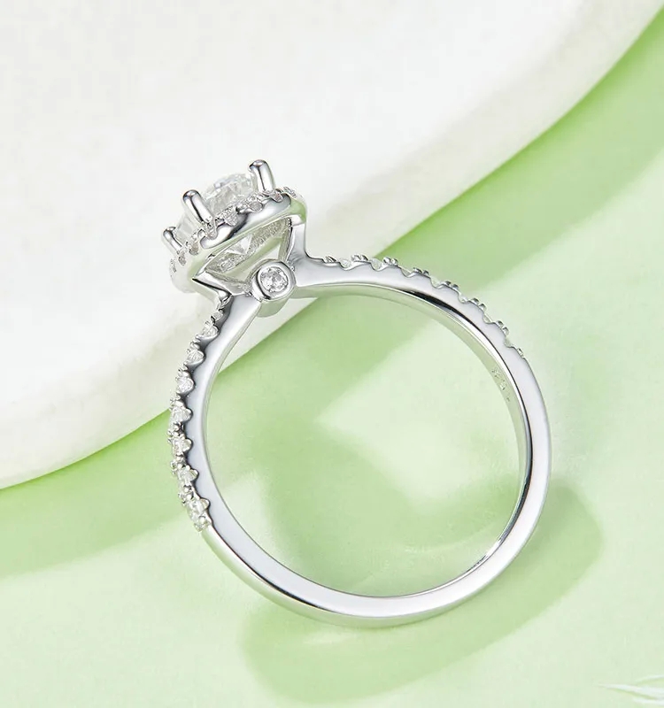 high end 18k jewelry Chic Delicate Oval high end costume jewelry for sale Moissanite Ring - Sleek & Non-Toxic 925 Sterling Silver Wholesale high end jewelry logos