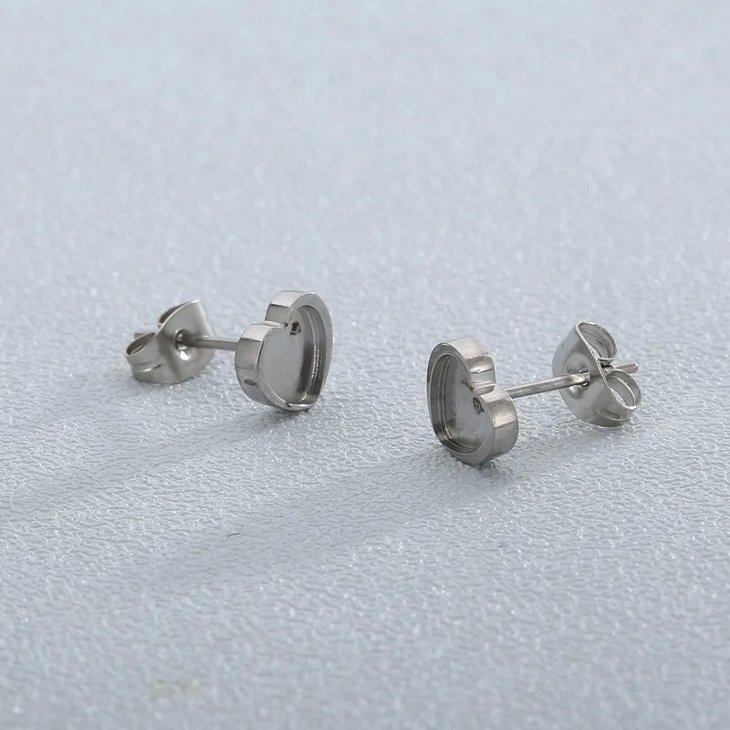 raleigh diamond fine jewelry Exclusive Glossy Heart-Shaped Stainless Steel 18K Gold-Plated Ear Studs - Classic Tailor-Made 1950s fine jewelry Design online fine jewelry