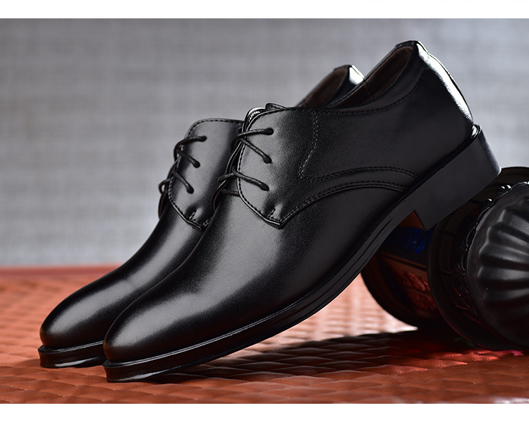 sleek Elegant Men's Genuine custom-fit Leather Minimalist Round Toe Flats recycled