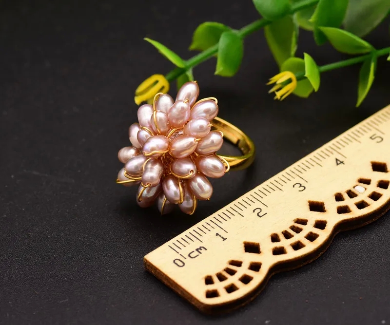 most popular high end jewelry Bohemian High-Fashion Retro Floral 18K Gold Plated high end jewelry los angeles Pearl Ring with Polished Finish trending high end jewelry