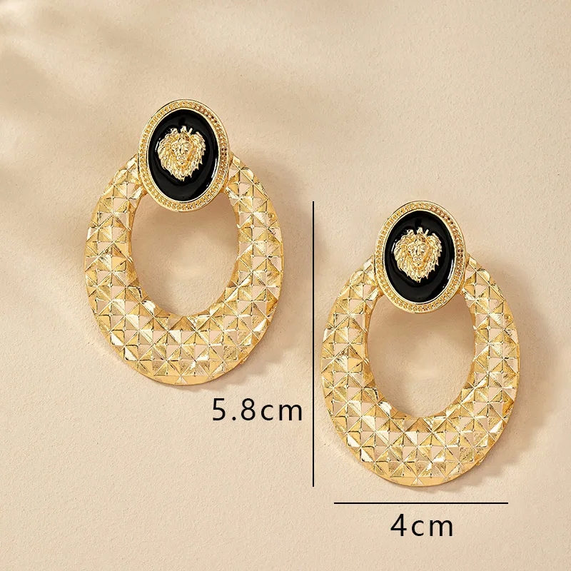 costume jewelry 1940s Bespoke Matte Oval Lion fashion jewelry gold bracelet Alloy Earrings - High-Quality Celebrity Style for Daily Wear unique fashion jewelry