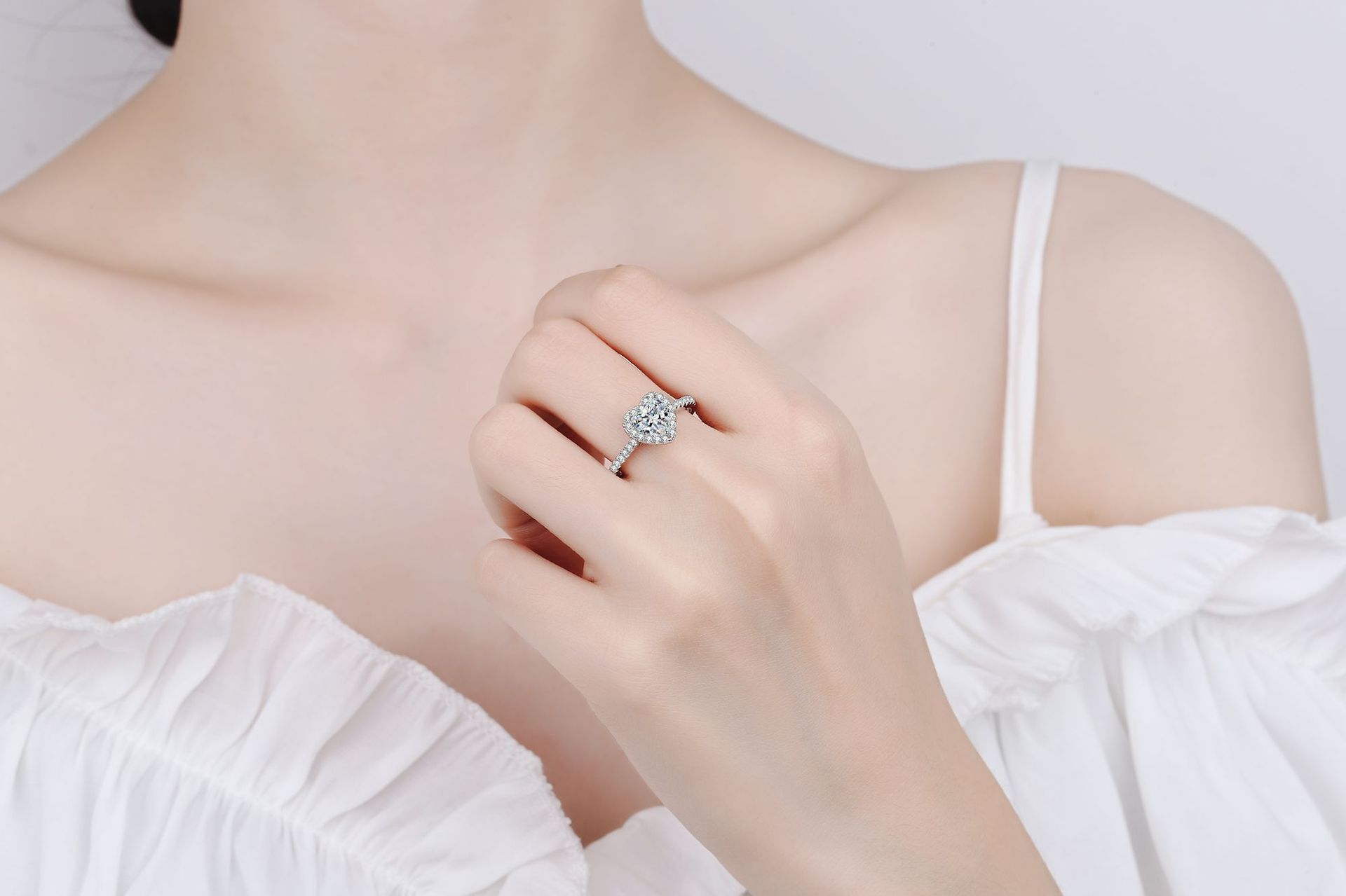 funky high end jewelry Retro Trendsetting High-End Heart Shaped Moissanite Rings in 925 Sterling selling high end jewelry online Silver Wholesale high end jewelry for men