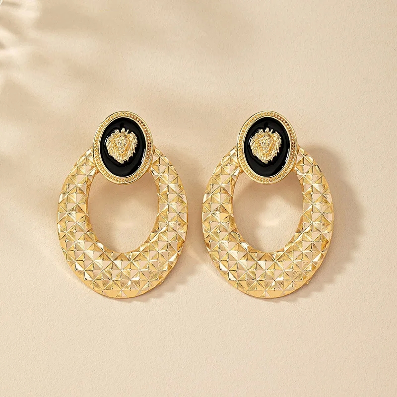 xuping fashion jewelry Bespoke Matte Oval Lion Alloy Earrings - High-Quality fashion jewellery 925 Celebrity Style for Daily Wear costume jewelry 5 letters