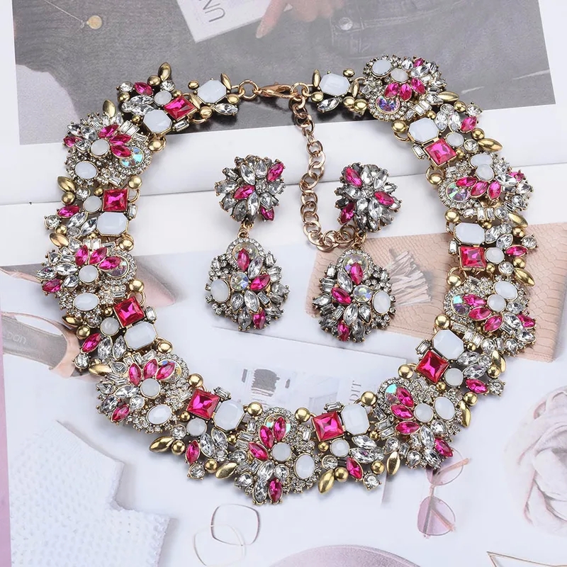 quality fashion jewelry brands Luxurious Bold Geometric Alloy Necklace & Earrings dorado fashion jewelry with Custom-Fit Artificial Gemstones - Comfortable Elegance nisa premium fashion jewelry