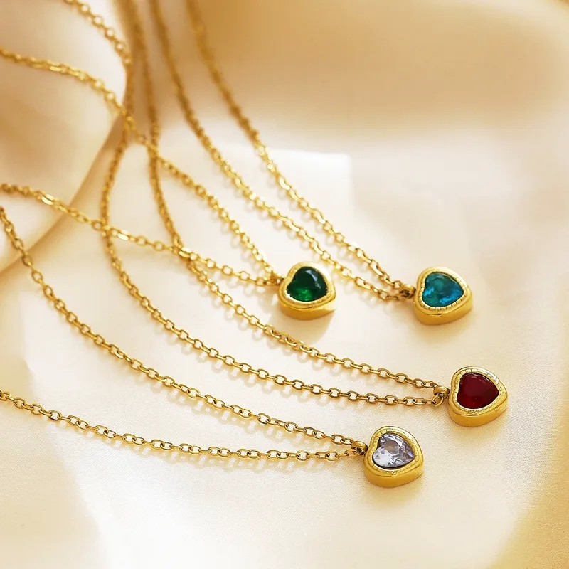 Discounted Trendsetting Heart Necklace: 18K Gold Plated Zircon Inlay on Matte 304 Stainless Steel Pendant