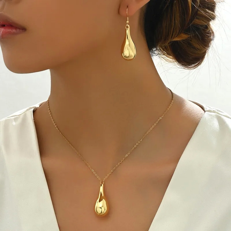 rehoboth fashion jewelry Custom Chic Water Droplets Resin Iron Jewelry Set - Exclusive costume jewelry 1 Offer on Modern Women's Earrings and Necklace trendy fashion jewelry