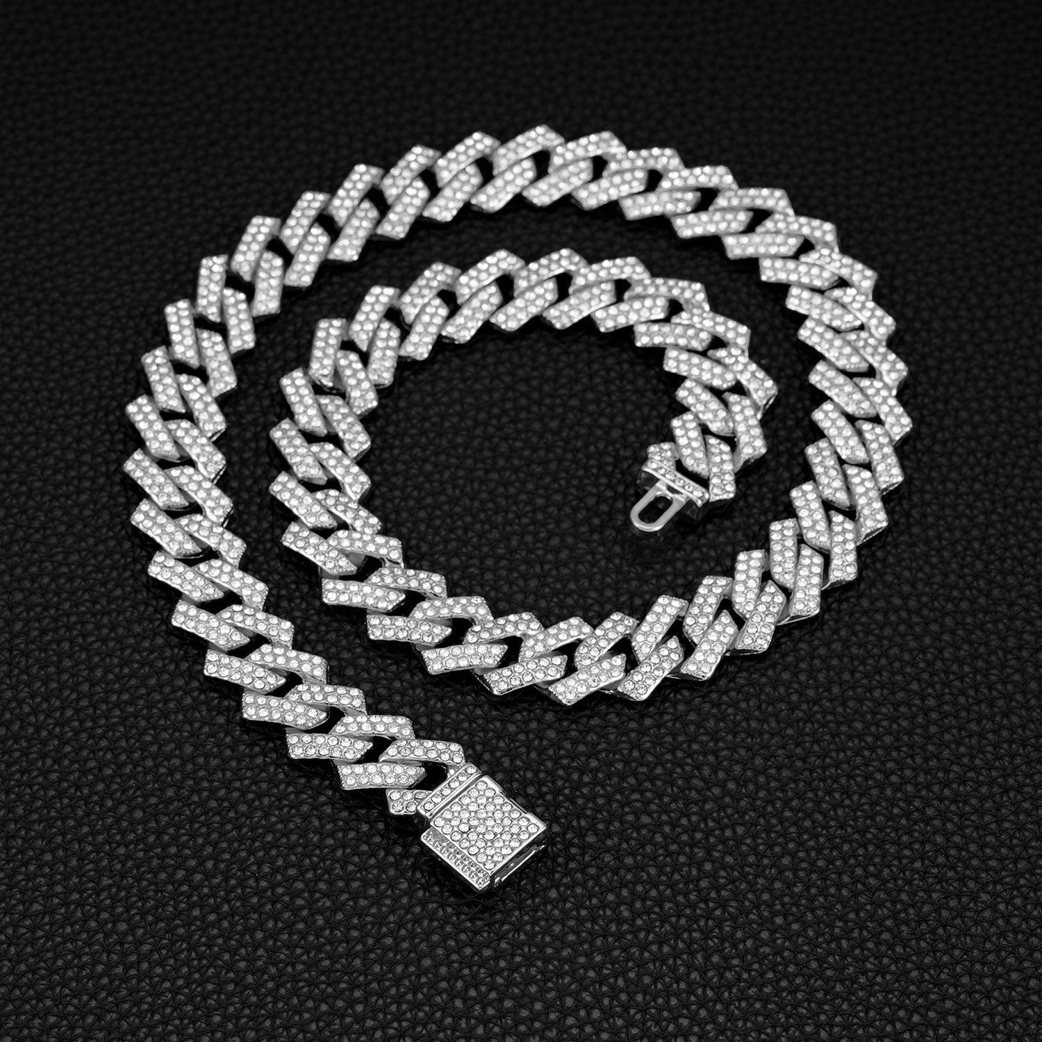 men's jewelry jaxxon Vintage-Inspired Upcycled gay men's jewelry Celebrity Style Geometric Hip-Hop Zinc Alloy Necklace with Faux Diamonds navajo men jewelry