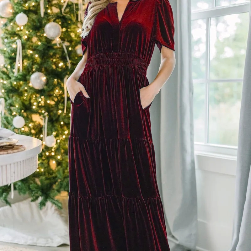 40 year old women's clothing Vintage women's clothing h&m Velvet V-Neck Short Sleeve Maxi Dress - Upcycled Edgy Elegance for Banquet or Cocktail Party women's clothing boutique