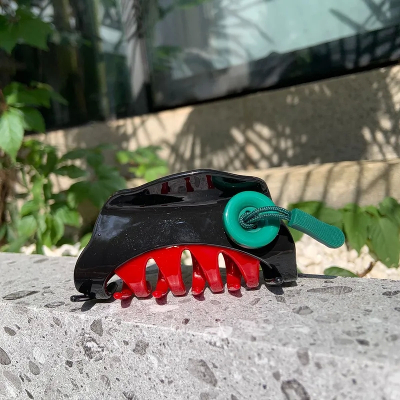 hair accessories made in usa Exclusive hair accessories 2023 Luxury Women's Streetwear: Affordable Geometric Resin Hair Claws Must-Have hair accessories 1920s