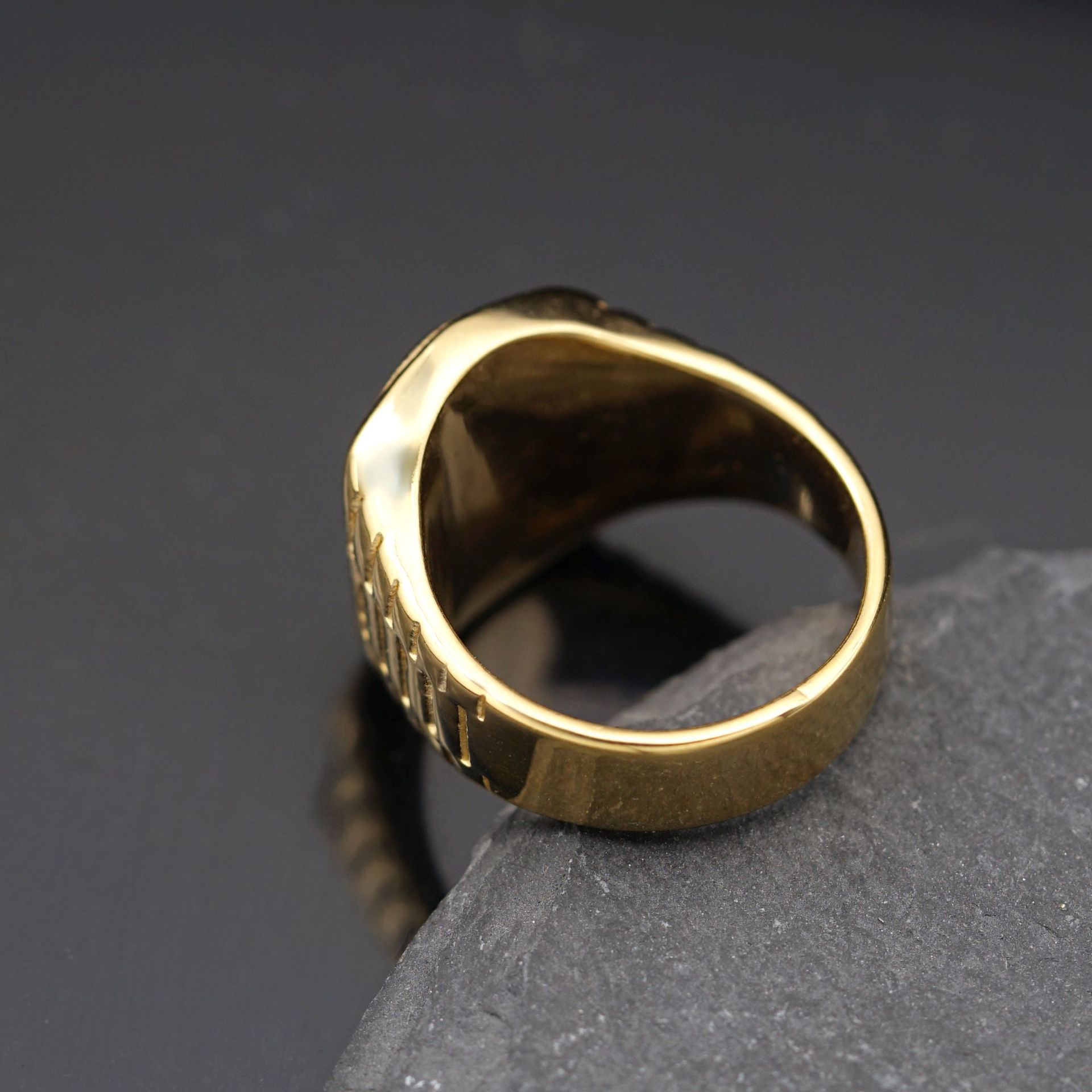 men's jewelry ebay Exclusive Earthy Hand-Engraved Unisex Polished men's jewelry for valentine's day 316 Stainless Steel Rings men's jewelry high end