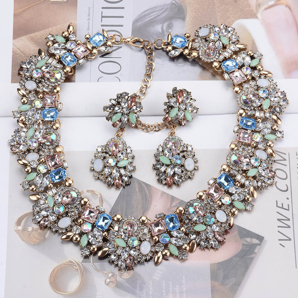 fashion jewelry bracelets Luxurious fashion jewelry silver 925 Bold Geometric Alloy Necklace & Earrings with Custom-Fit Artificial Gemstones - Comfortable Elegance non tarnish fashion jewelry
