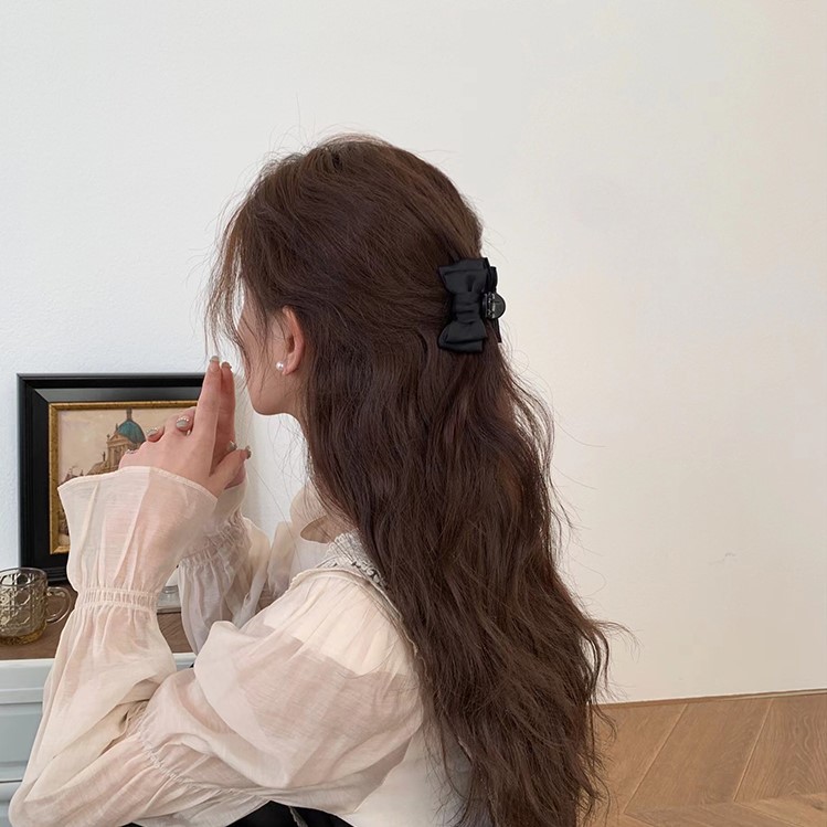 french hair accessories Eco-Friendly Tailor-Made Boho Chic Satin Hair 0 hair Claws with Elegant Bow Knot Design 70s fashion hair accessories
