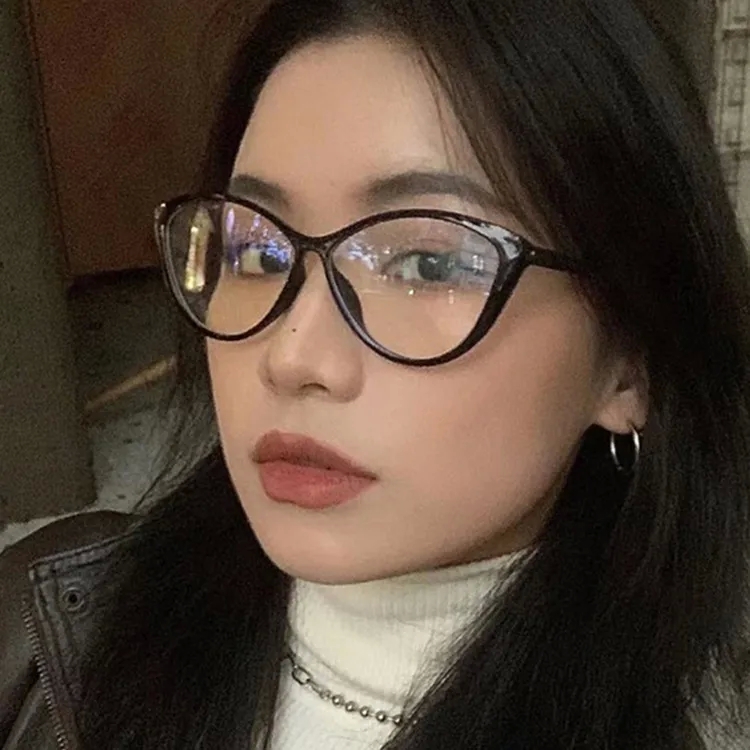 high-fashion "Glam Cat Eye Full Frame formal Optical Glasses – Affordable Luxe for Festival Fashion (Exclusive Offer)" elegant