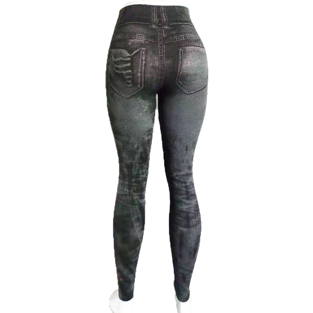 scandinavian style women's clothing 