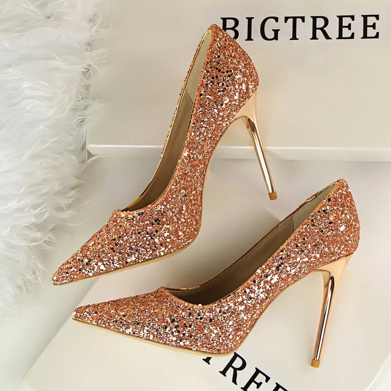 handmade "Bold Boho-Inspired Women's Solid Color Sequins Point-Toe Pumps – Statement Heels gift-ready for Fashion-Forward Style" sparkle