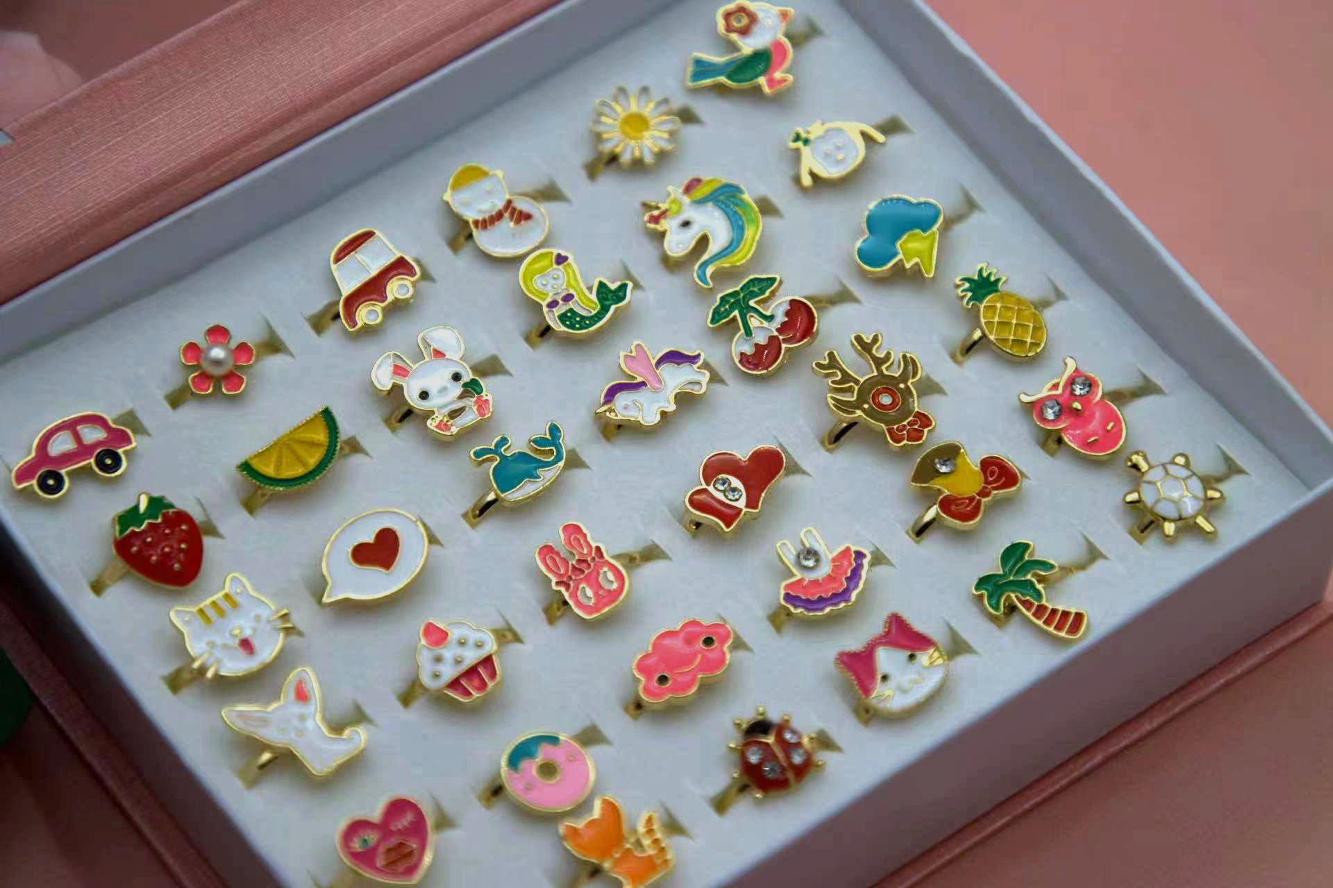 trendy fashion jewelry 