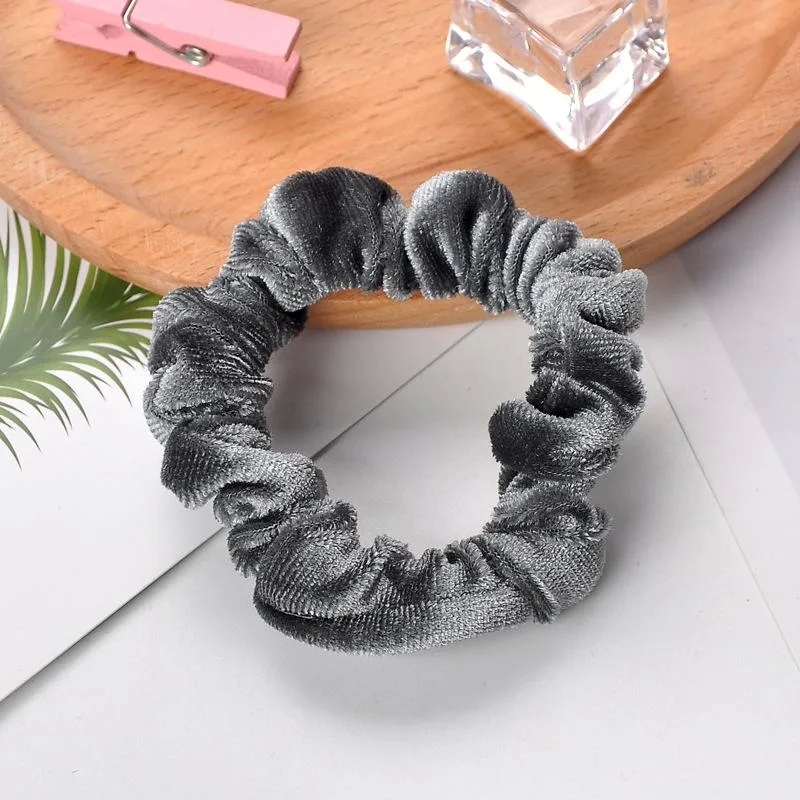 affordable luxe "Affordable Luxe Tribal Hair Accessories – Skin-Friendly hand-engraved Wholesale Women’s Fashion NHOF121111" minimalist