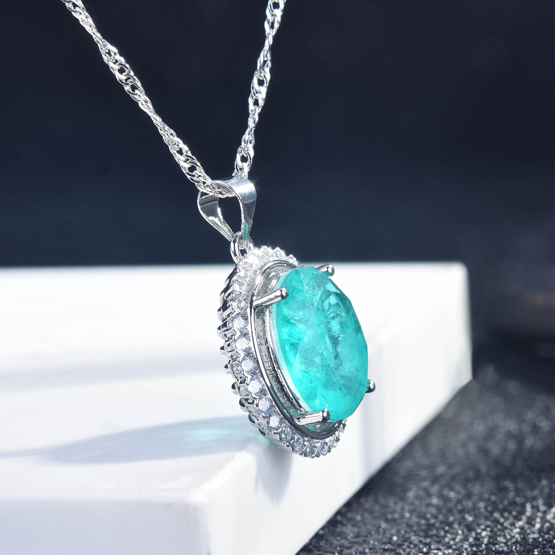define fine jewellery Luxury Weatherproof Copper fine jewelry dropshipping suppliers Diamond Flower Crystal Jewelry Sets – Eye-Catching Gemstone Designs 18k gold fine jewelry