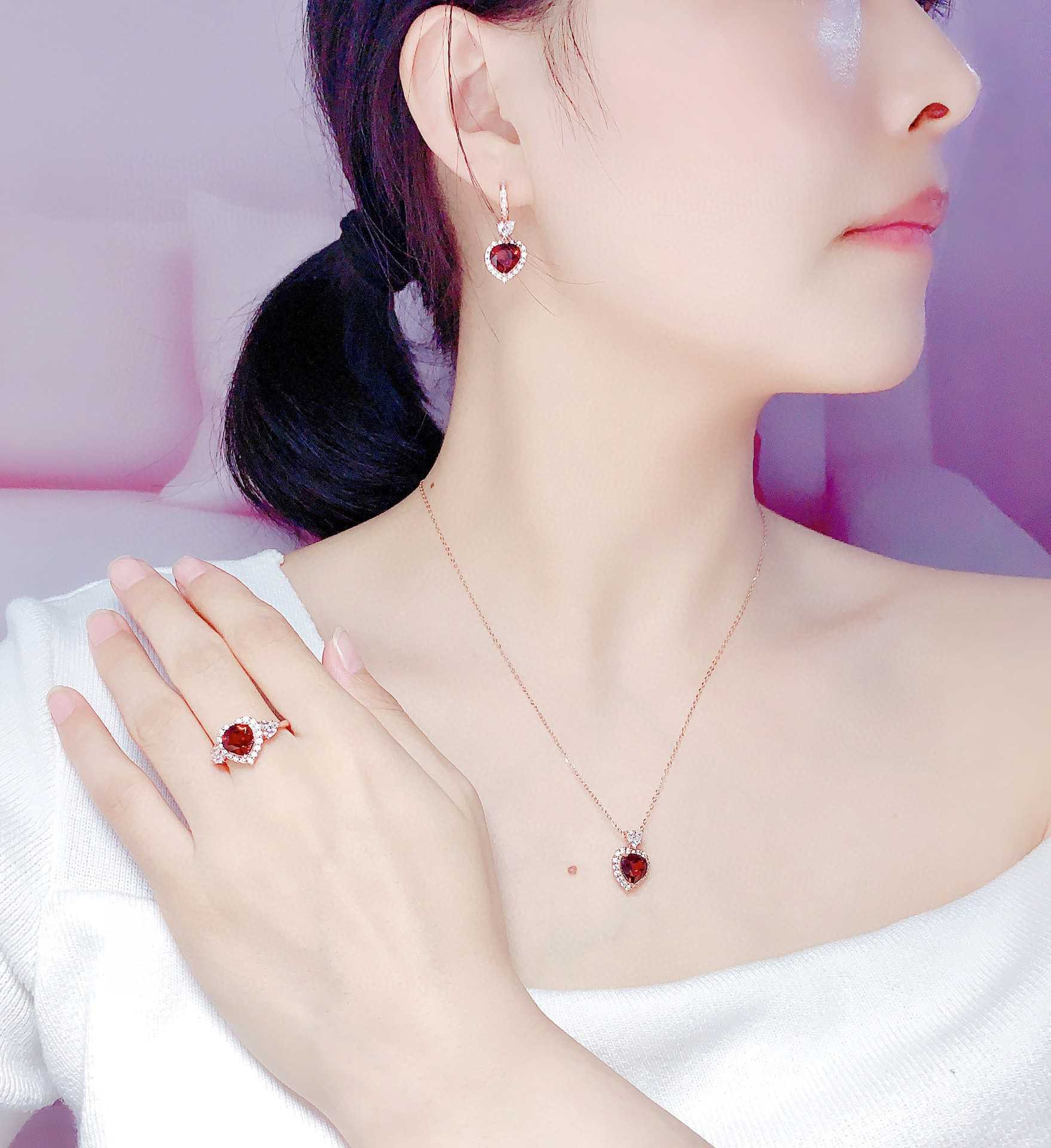 fine jewelry organizer 