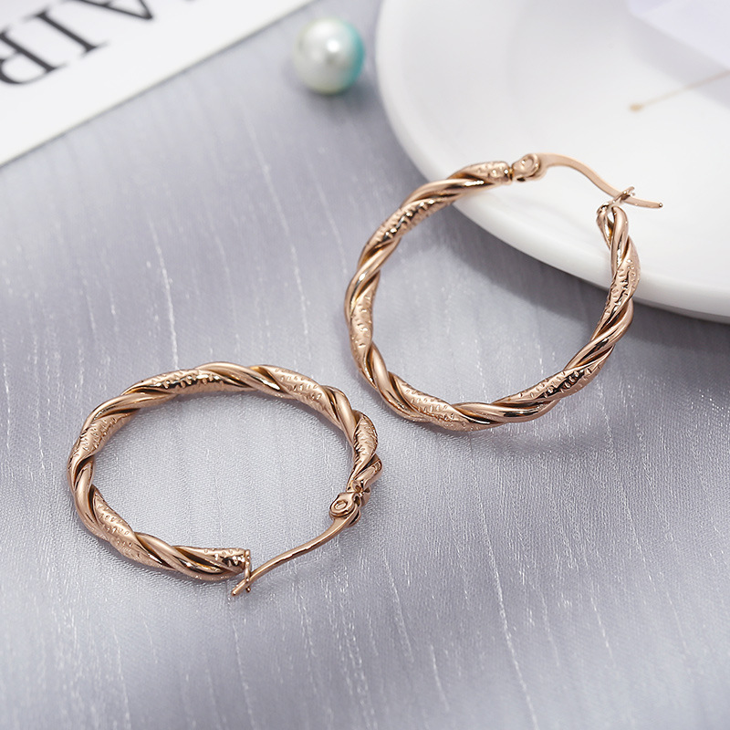 latest fashion jewelry 