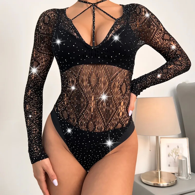 what does the bible say about women's clothing 