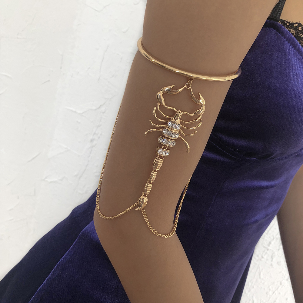 yiwu nessa fashion jewelry co. ltd Eco-Friendly Limited Edition Masculine Scorpion Arm Ring – Sleek Diamond-Studded Alloy Design by kainier fashion jewelry NihaoJewelry fashion jewelry gold bracelet
