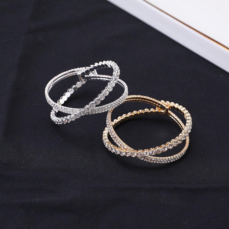 1930s fashion jewelry Luxury Polished Rhinestone Women's Bangle – High-End 1940s women's fashion jewelry Everyday Jewelry, Gift-Ready & Elegant Design fashion jewelry quotes