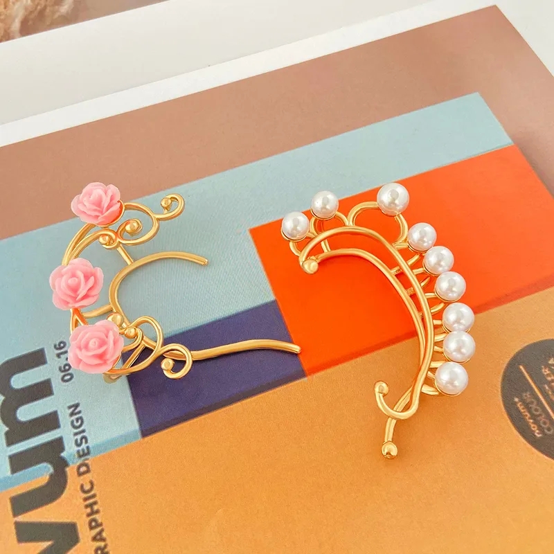 60s fashion jewelry 