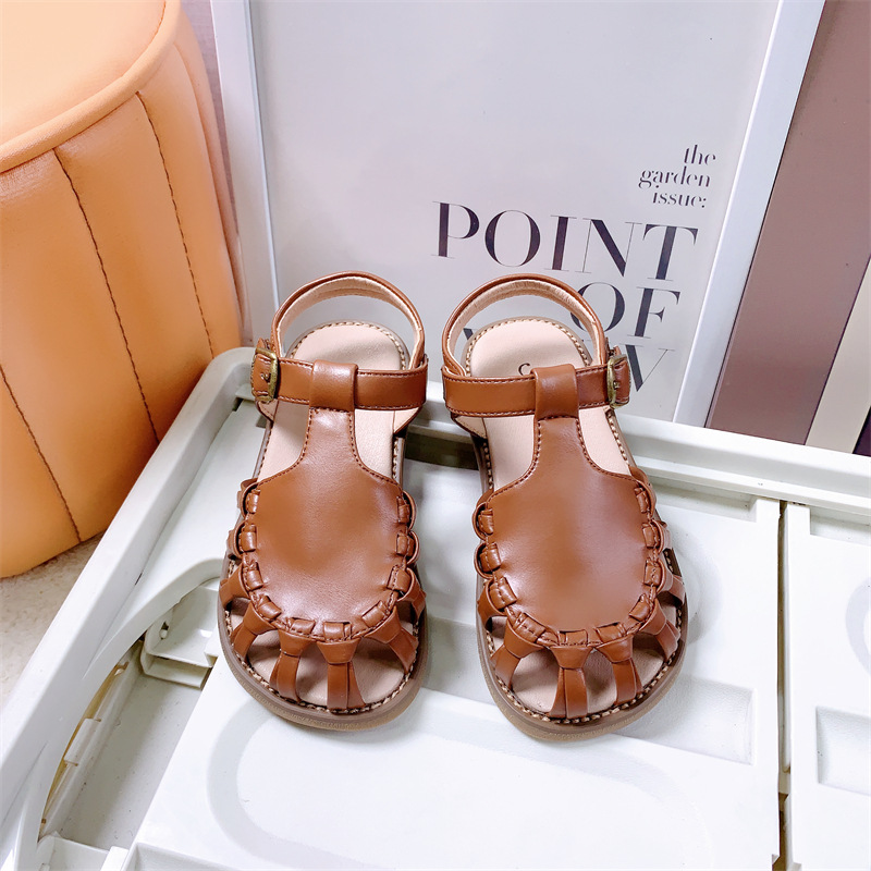 8 kid family Hypoallergenic Ethnic Chic Women's Sleek Round Toe baby kid vegeta Solid Color Fashion Sandals Wholesale 3 kids 3 baby daddies