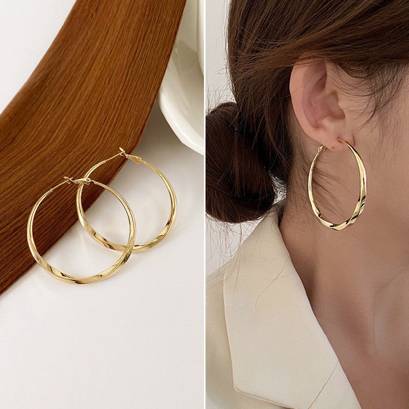 8mm fashion jewelry 