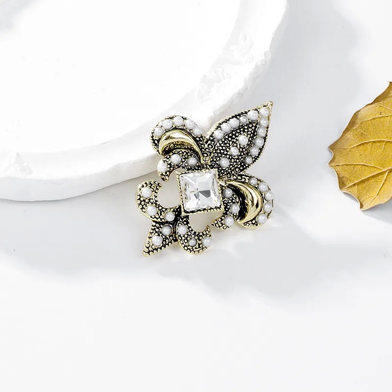 american fashion accessories Vintage Boho ouji fashion accessories Anchor Brooch with Alloy Inlay & Artificial Pearls – Retro Unisex Festival Fashion Pin anna fashion accessories