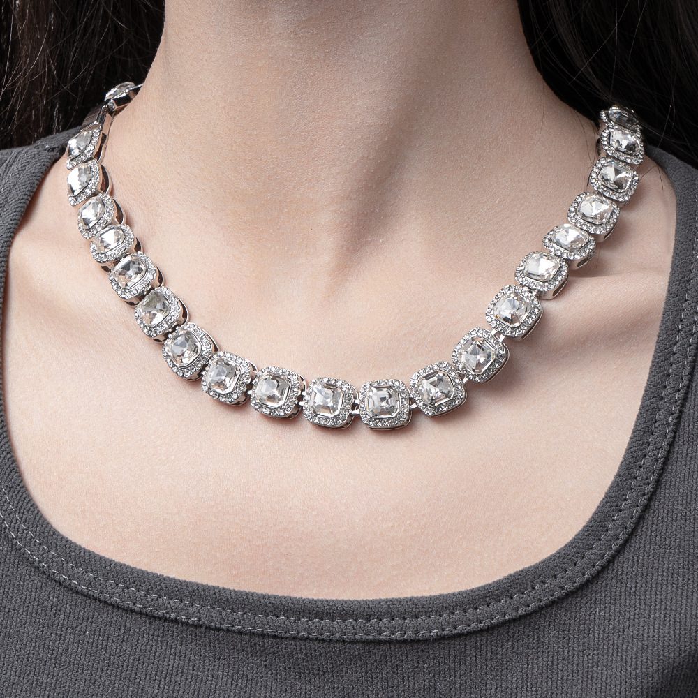blue fashion jewelry 