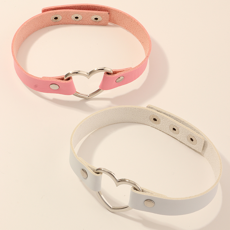 costume jewelry vs fashion jewelry 