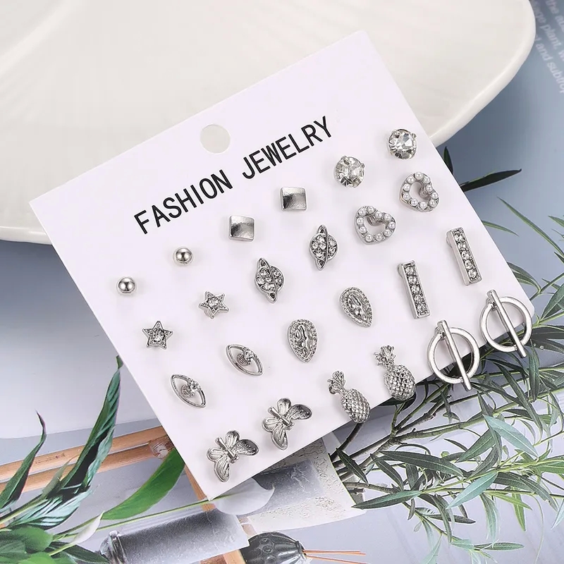 costume jewelry xmas tree "Wholesale Lightweight Geometric Pearl Rhinestone Stud Earrings – Vintage Charm Festival mimmic fashion jewelry Fashion Fast Shipping" what kind of jewelry was worn in the 90s