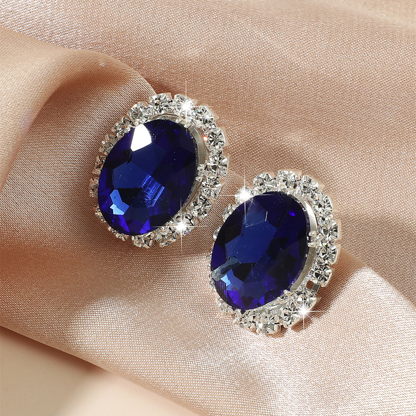 fall fashion jewelry trends 2023 