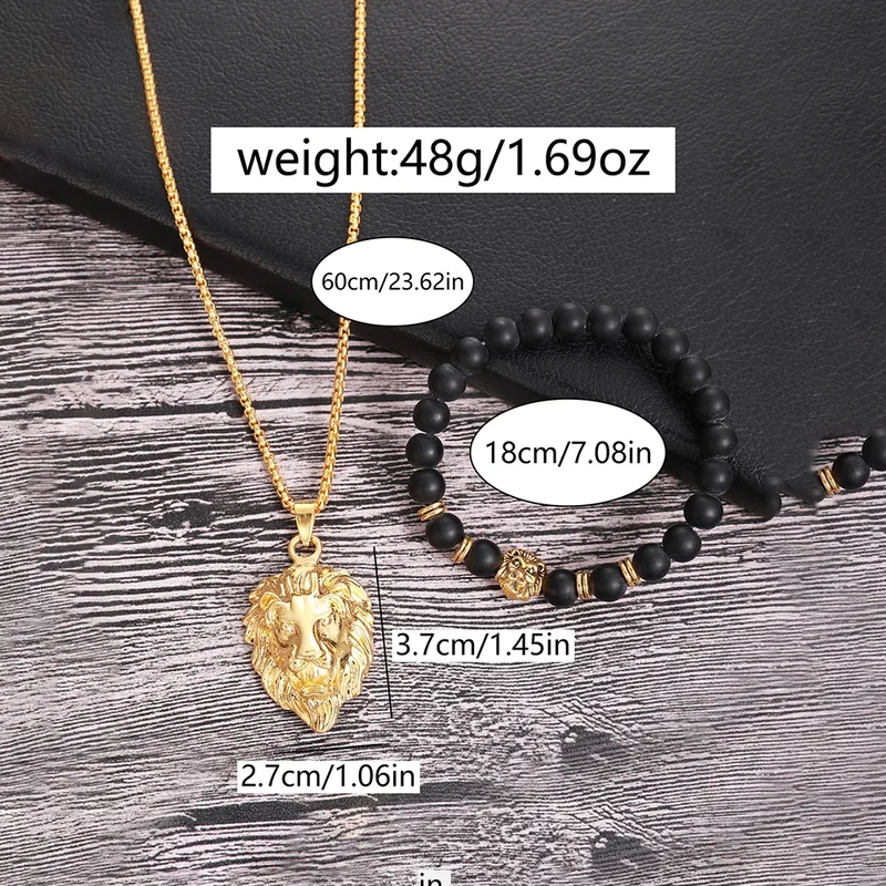 fashion accessories essay 