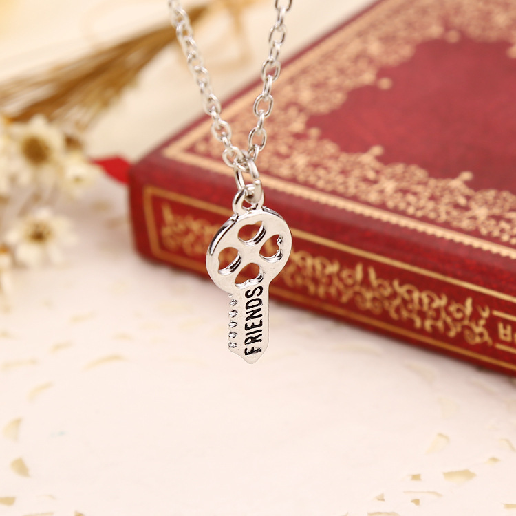 fashion jewellery quality Trendy Modern Geometric Alloy Pendant Necklaces - Scratch-Resistant & Safe priti's fashion & jewelry Wholesale Jewelry fashion jewelry gold plated