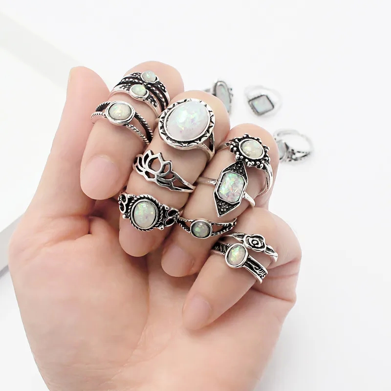 fashion jewelry key pendant "Limited Edition Feminine Retro Moon Rhinestone Rings – Safe Festive & Stylish fashion jewelry brands Wholesale Jewelry" x jewelry