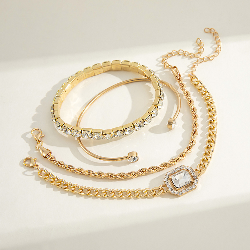 fashion jewelry shop 